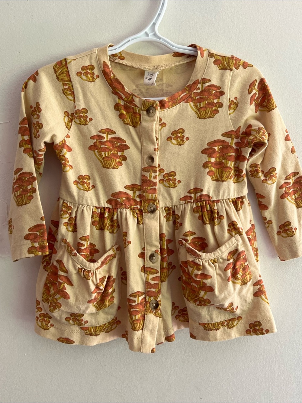 Kate Quinn 2T mushroom dress